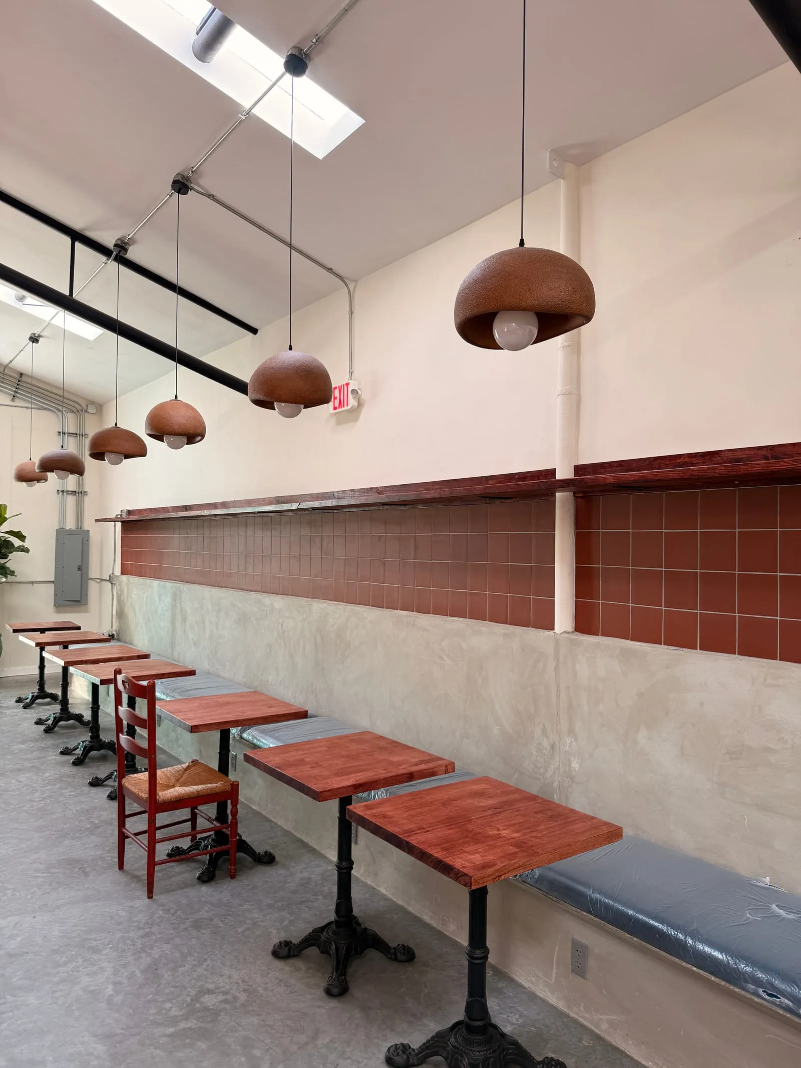 Applied Arts Coffee: Cream Limewash, Coffee Shop Seating